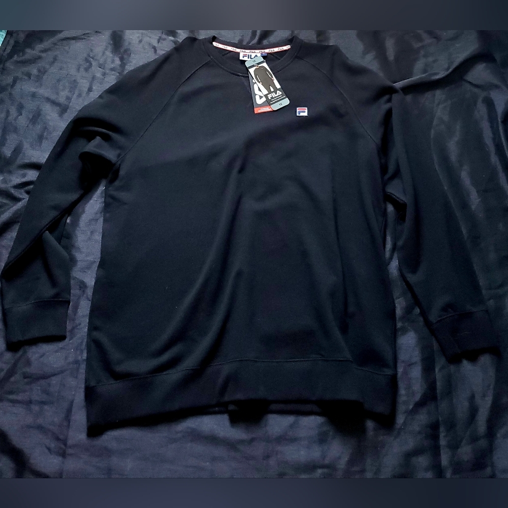 Mens Fila Training sweater new with tags